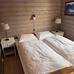 Bortersia * Sørvågen